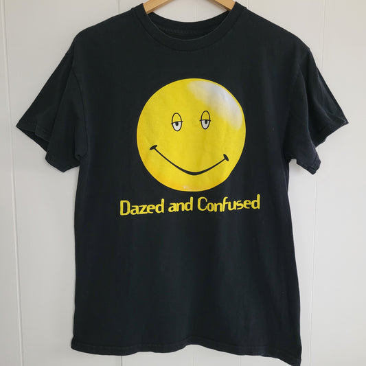 Black Smiley Face Dazed and Confused Graphic T-Shirt (Size M)
