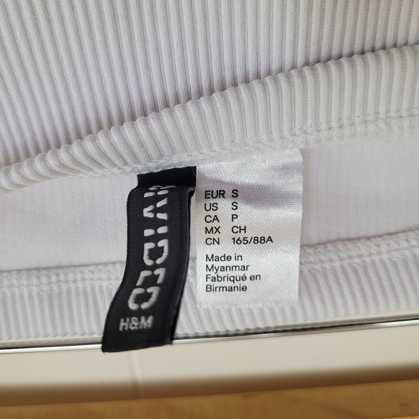 White Ribbed Tube Top - Divided by H&M (S)