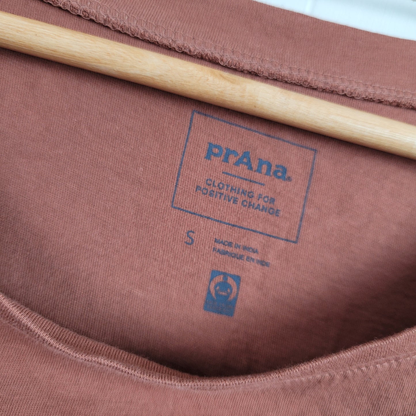 Rust Graphic Long Sleeve Top - Prana (Small)