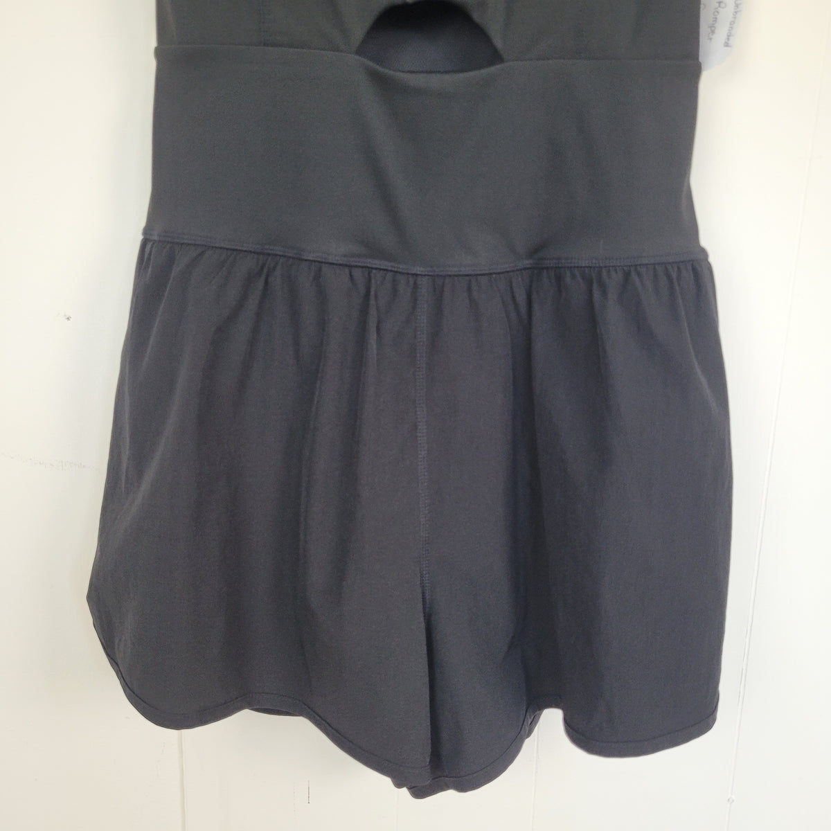 Black Cutout Athletic Romper - Unbranded (S)