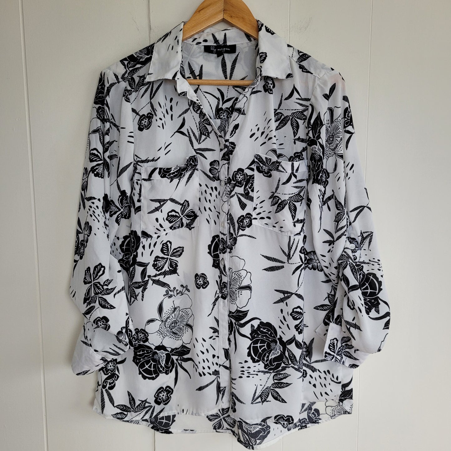 Black & White Floral Button-Up Blouse - Lily Morgan (Size L)