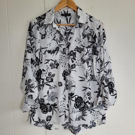 Black & White Floral Button-Up Blouse - Lily Morgan (Size L)