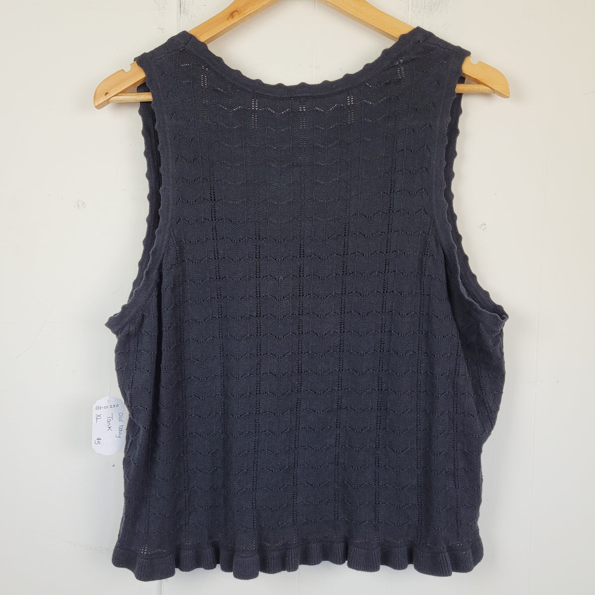 Black Pointelle Henley Tank - Old Navy (XL)