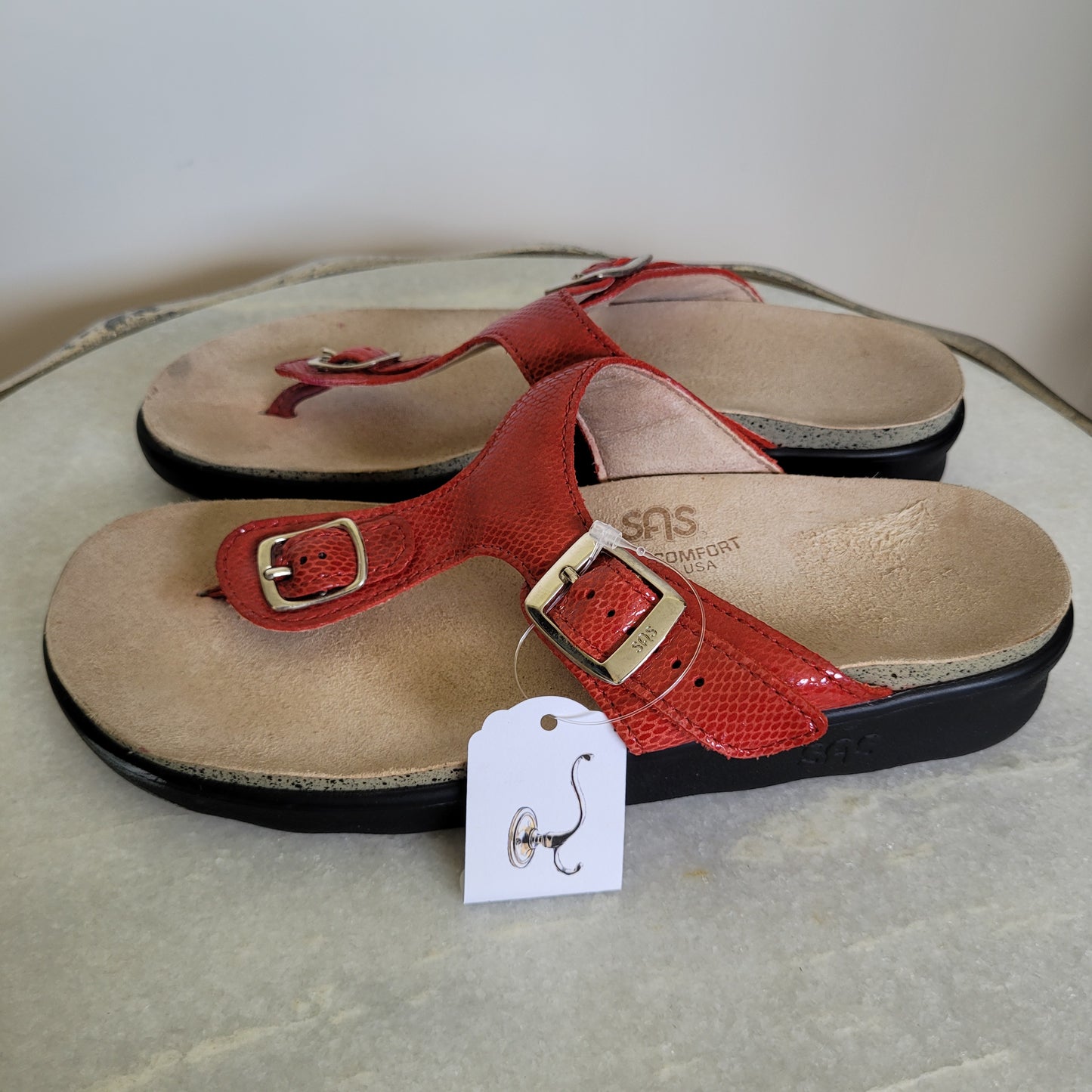 Red Comfort Thong Sandals - SAS (Size 7)