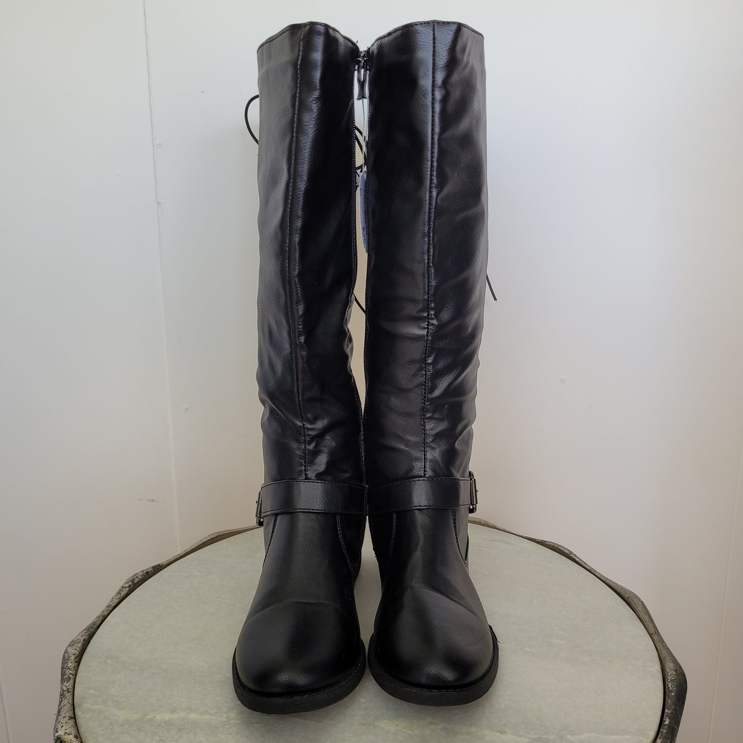 Black Lace-Up Riding Boots - Wanted (Size 6)