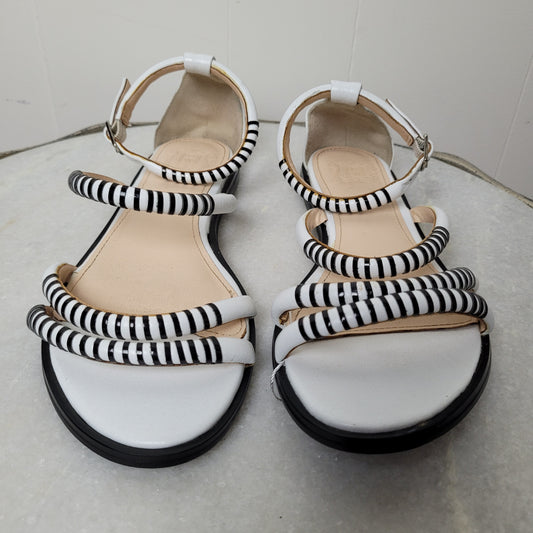 White Strappy Sandals - DW (Size 7.5)