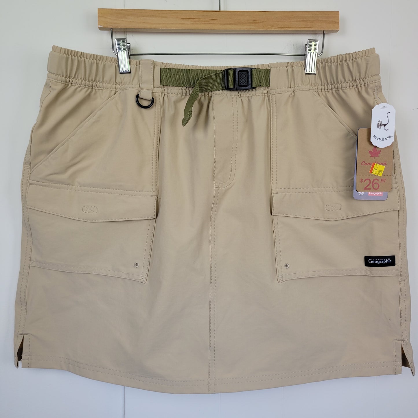 Khaki Active Skort with Built-In Shorts - Canadian Geographic (XL)