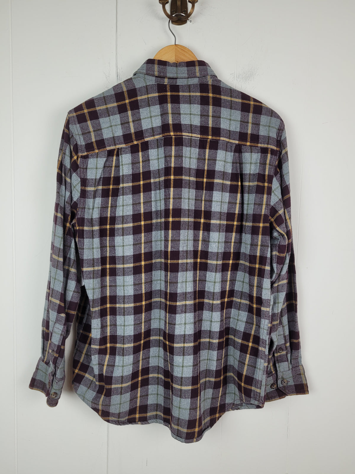Outdoor Life Medium Plaid Cotton Flannel Button-Up Shirt