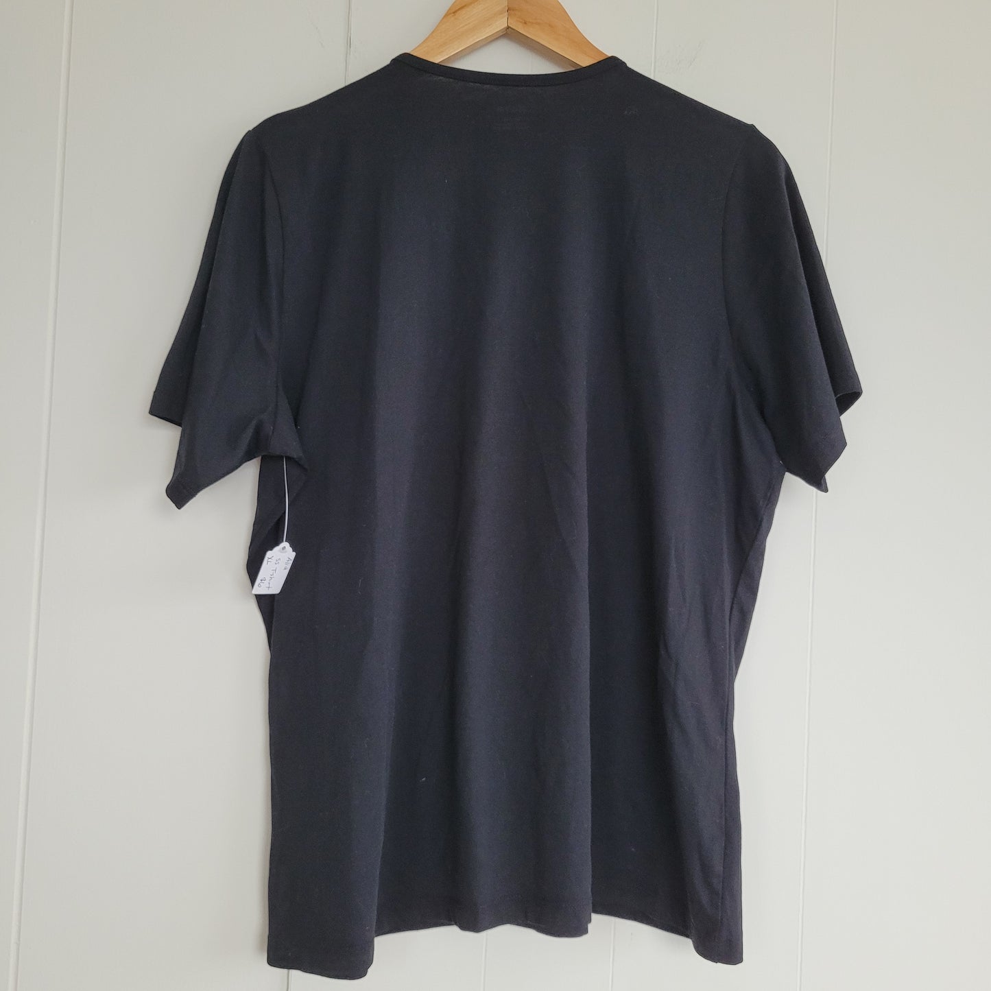 Black Grommet Neck T-Shirt - Alia (XL)