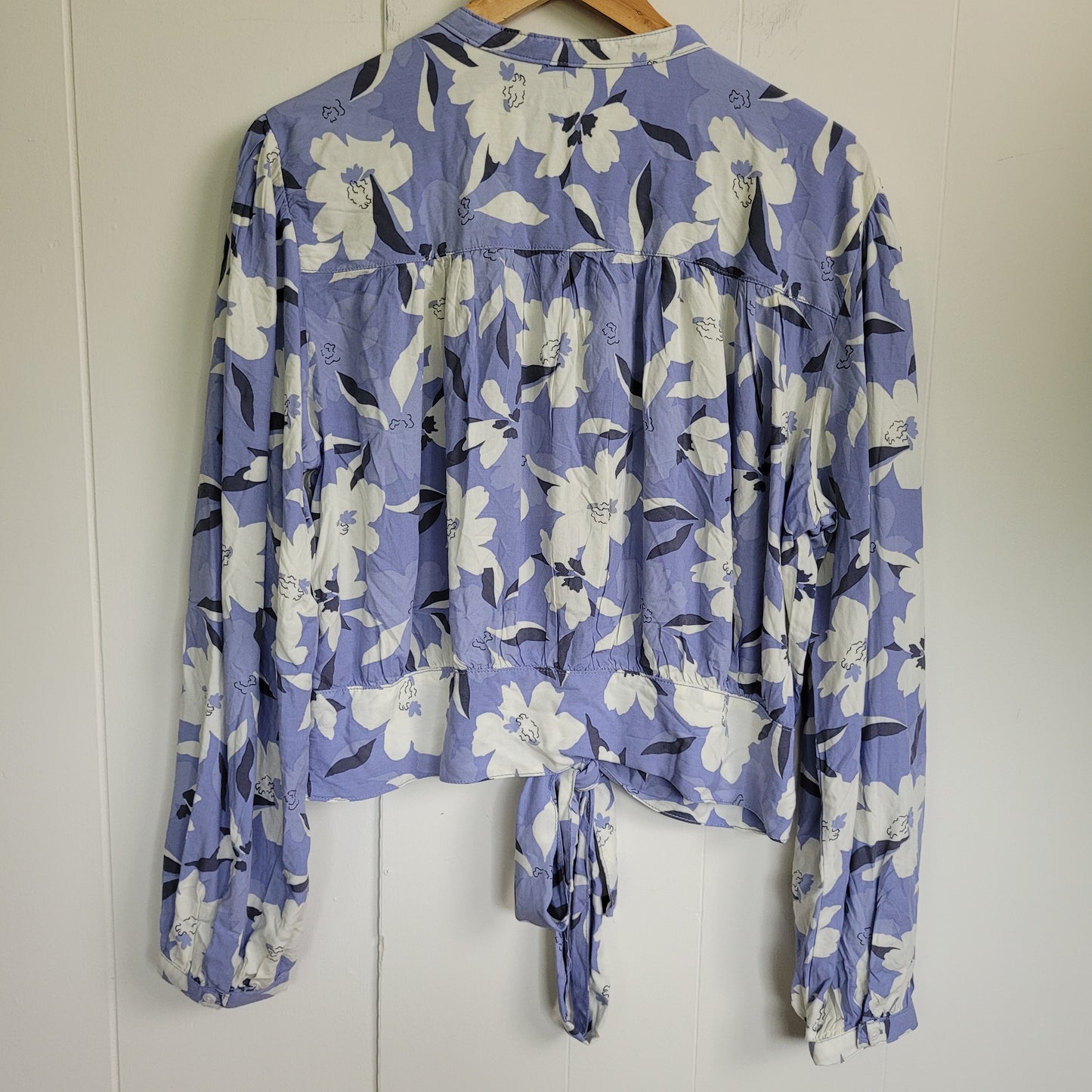 Lilac Floral Tie Front Blouse - Joe Fresh (XL)