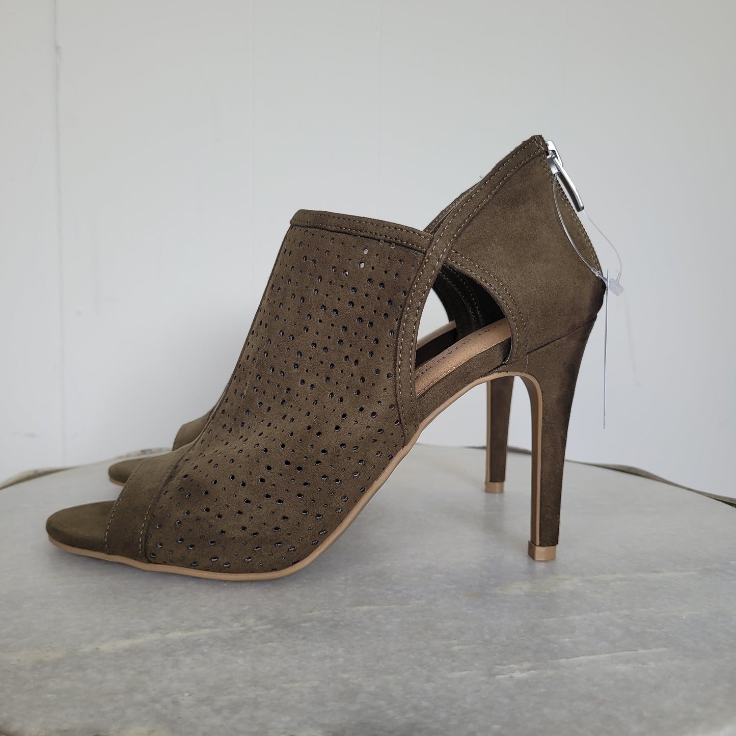 Olive Perforated Peep-Toe Heels - Christian Siriano for Payless(Size 9)