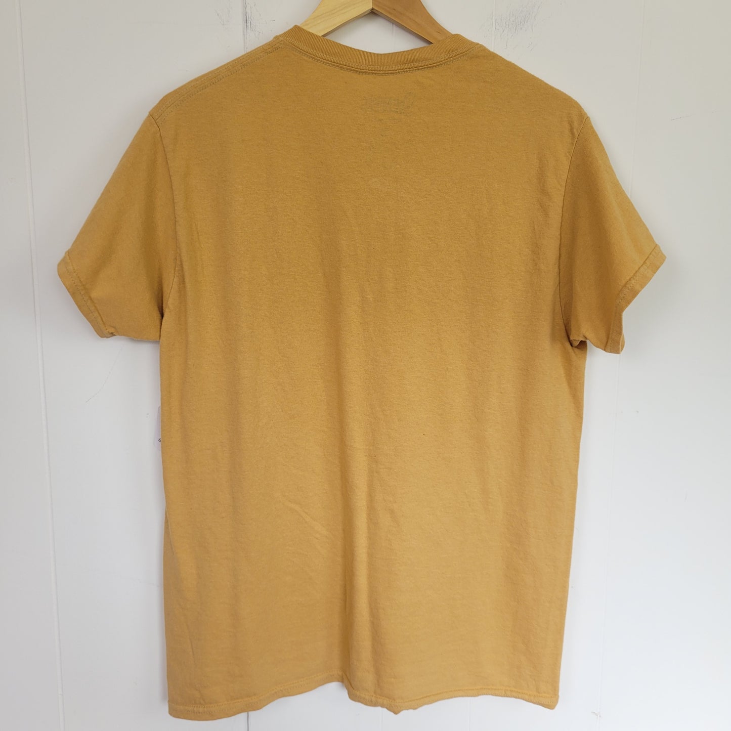Yeehaw Bitches Graphic T-Shirt - Spencer's (Medium)