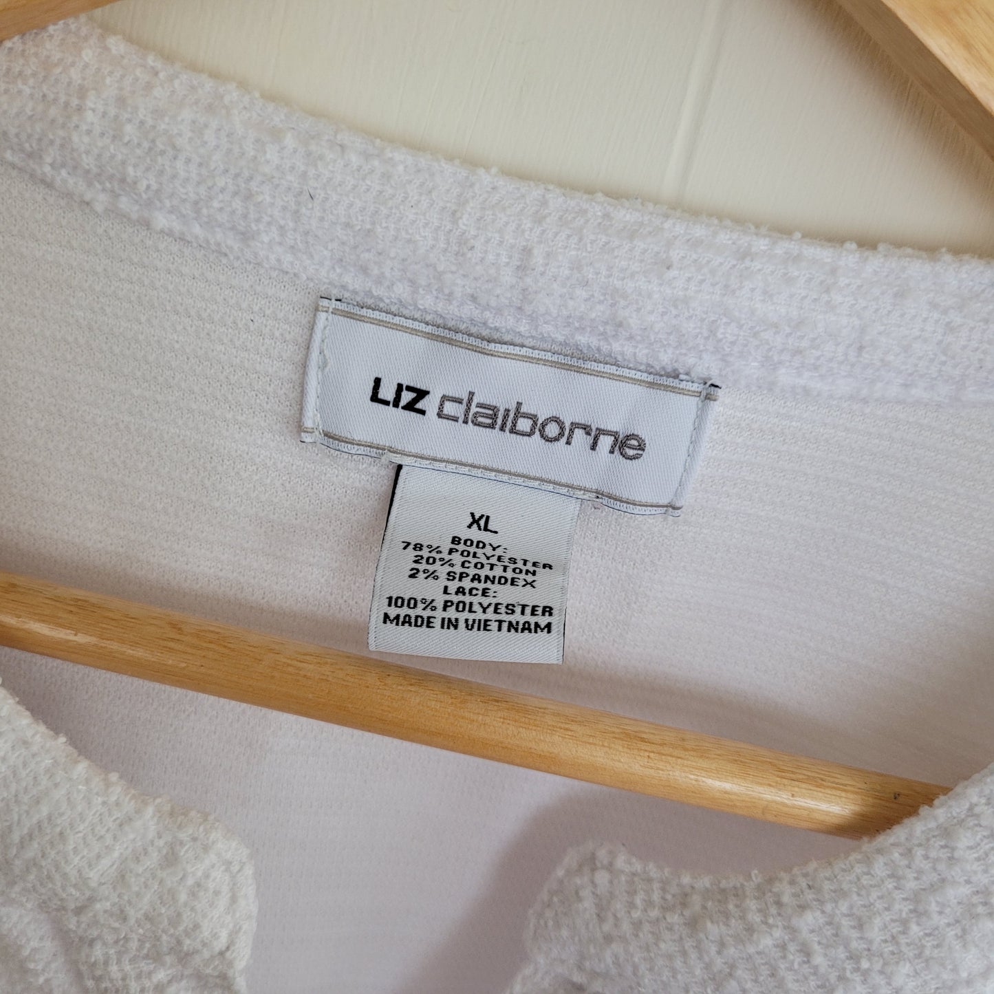 White Textured Sleeveless Top Lace Hem - Liz Claiborne XL