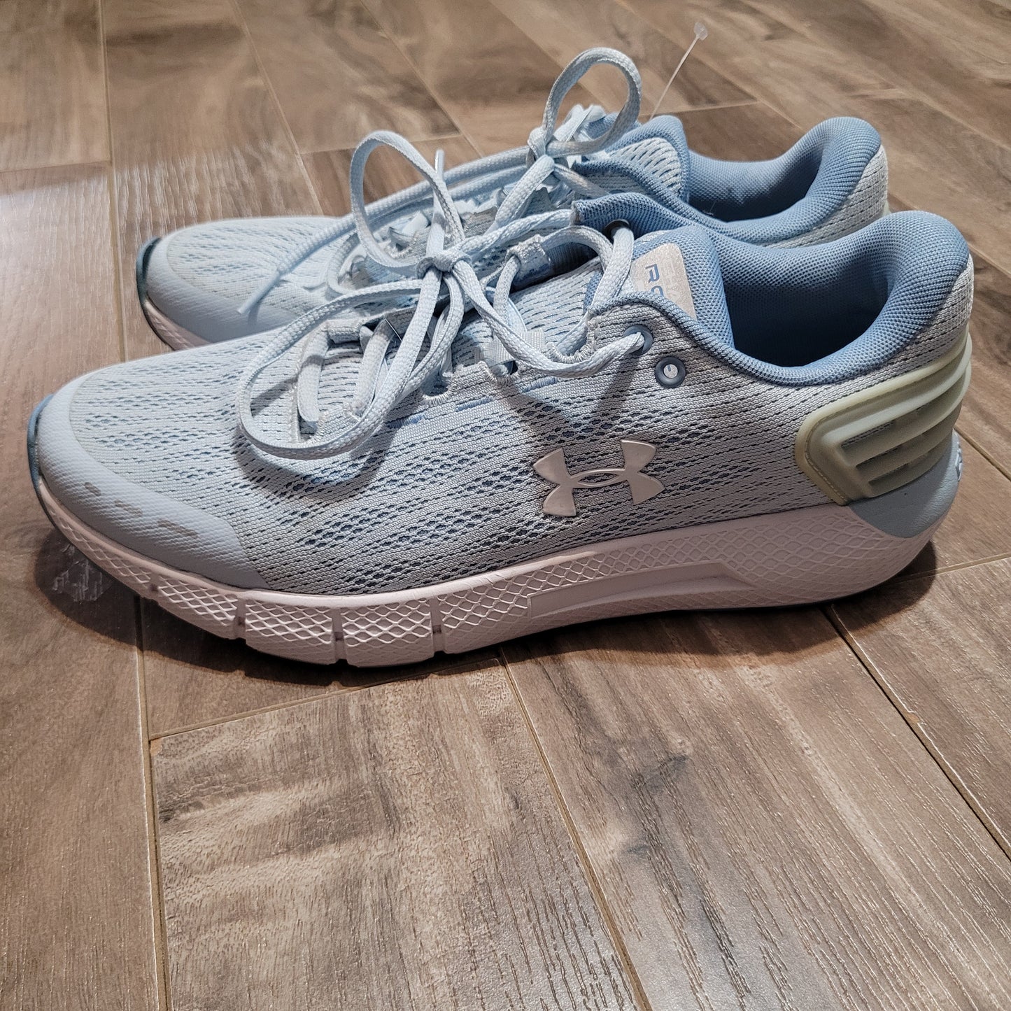 Light Blue Running Shoes - Under Armour (Size 9.5 Wonens)